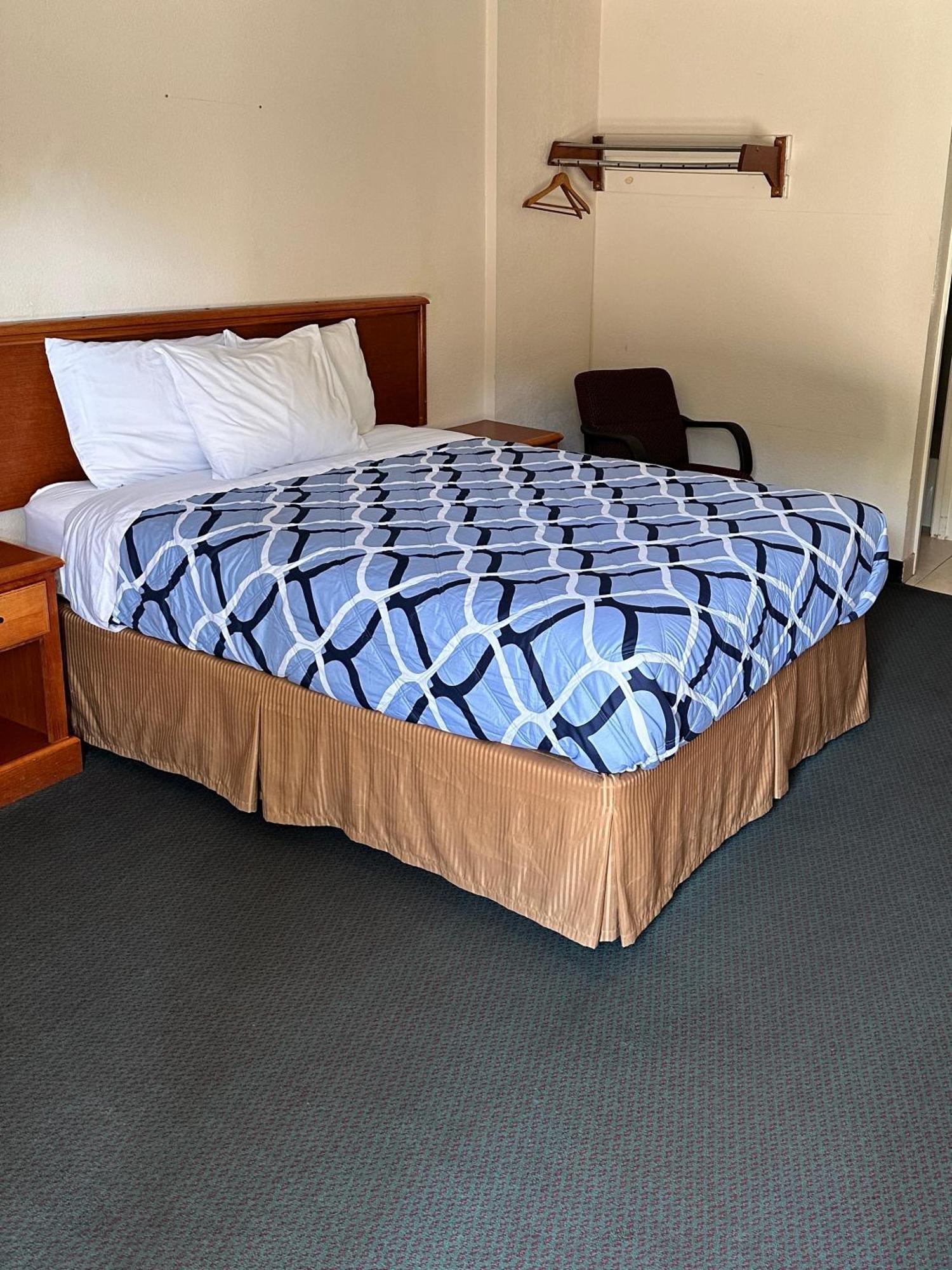 Regency Inn Jewett Eksteriør bilde