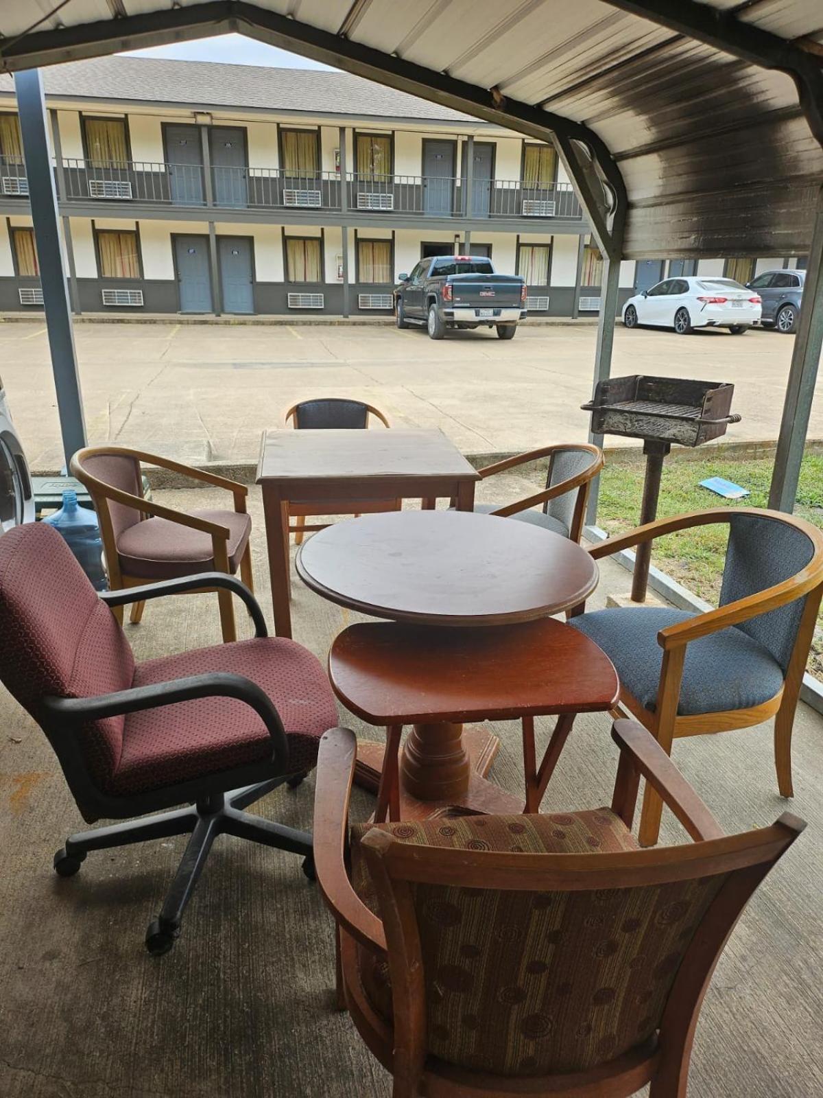 Regency Inn Jewett Eksteriør bilde